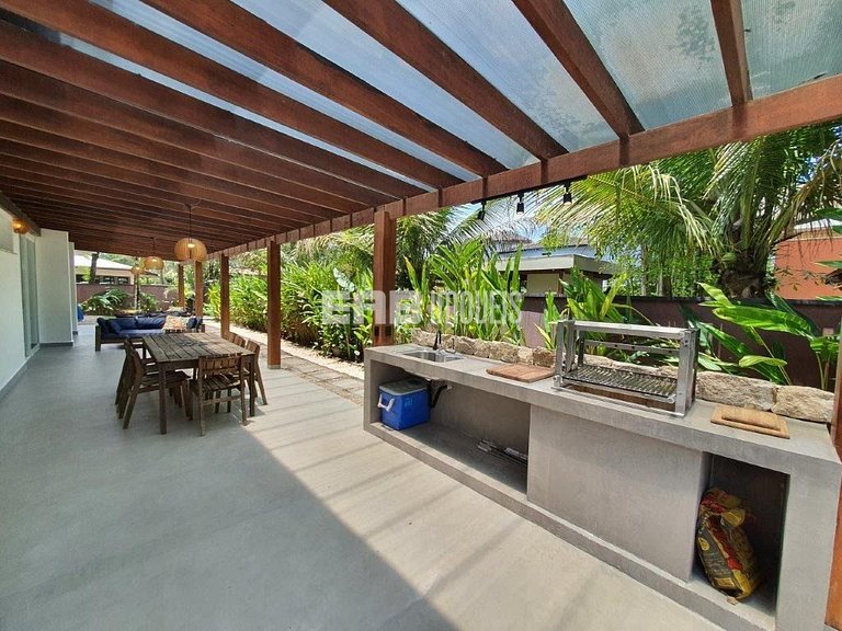 Casa para temporada em Itamambuca, com 4 dormitórios, piscin