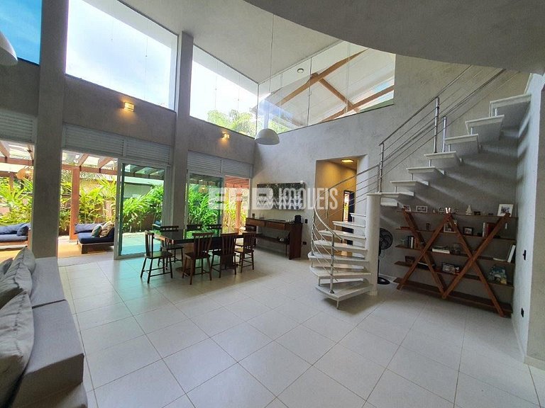 Casa para temporada em Itamambuca, com 4 dormitórios, piscin