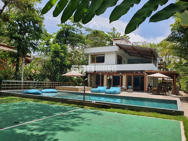 Casa para temporada em Itamambuca, com 4 dormitórios, piscin