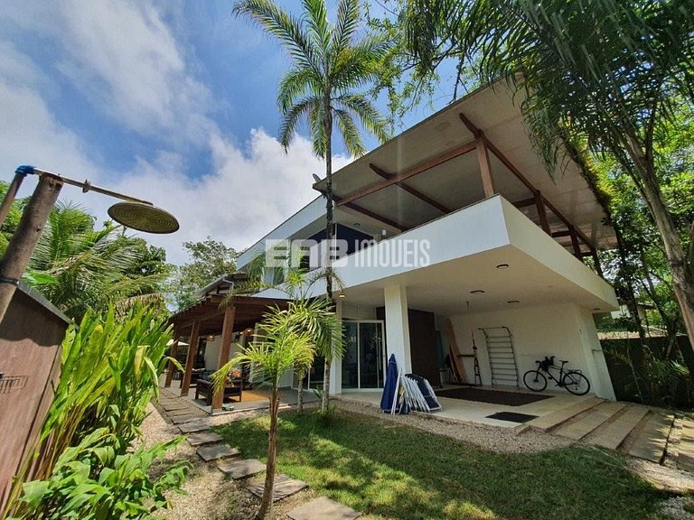 Casa para temporada em Itamambuca, com 4 dormitórios, piscin