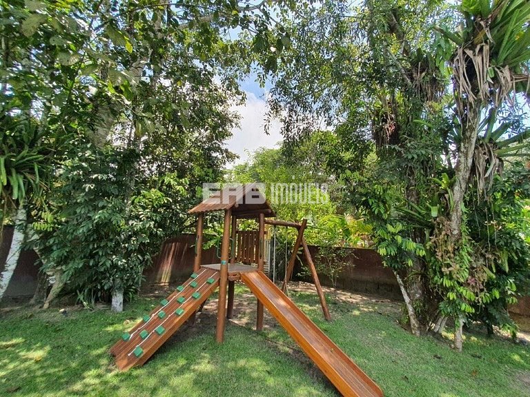 Casa para temporada em Itamambuca, com 4 dormitórios, piscin