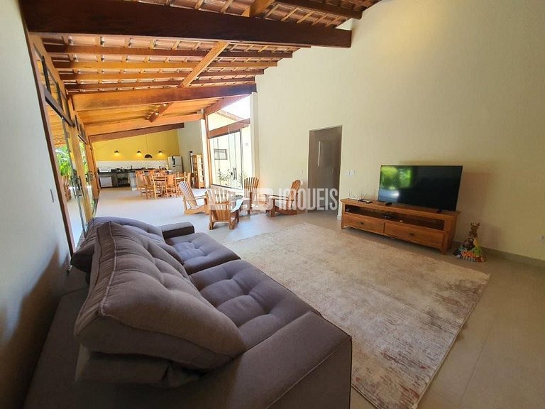 Casa com 4 suítes, a 170m do mar, na praia de Itamambuca, Ub