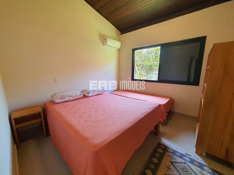 Casa com 4 suítes, a 170m do mar, na praia de Itamambuca, Ub