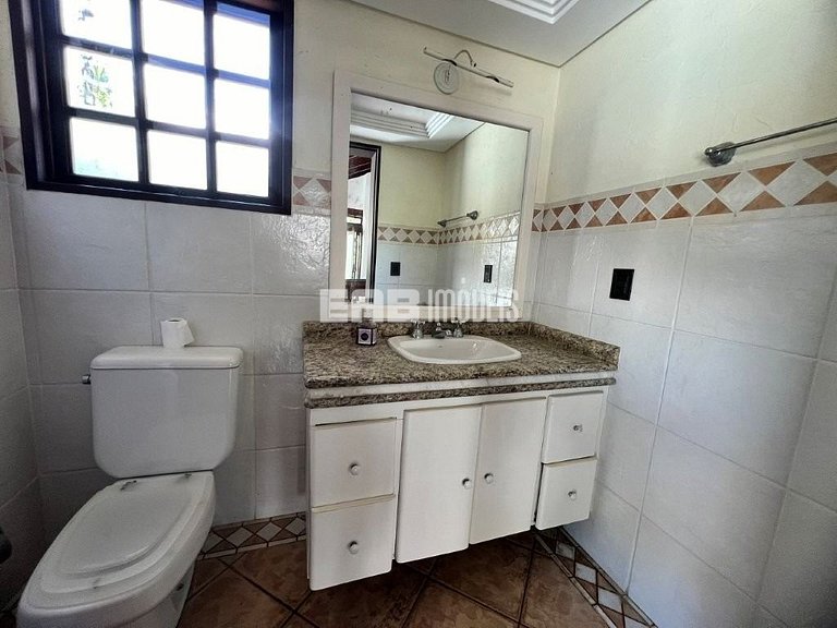 Casa com piscina para locação de temporada em Itamambuca, Ub