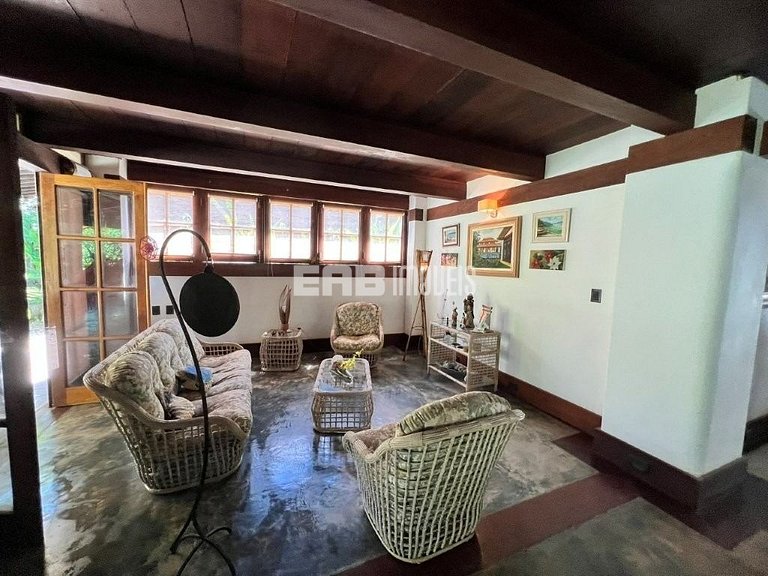 Casa com piscina para locação de temporada em Itamambuca, Ub