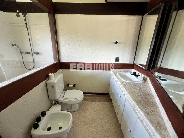 Casa com piscina para locação de temporada em Itamambuca, Ub