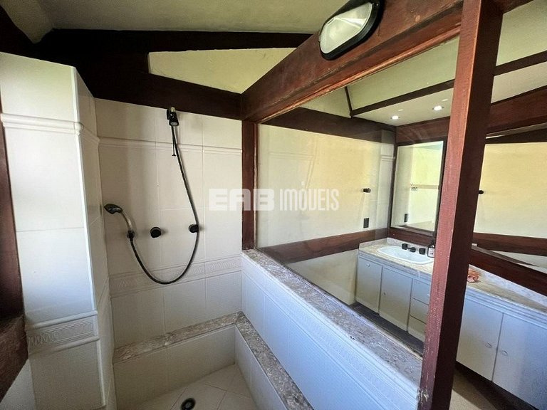 Casa com piscina para locação de temporada em Itamambuca, Ub