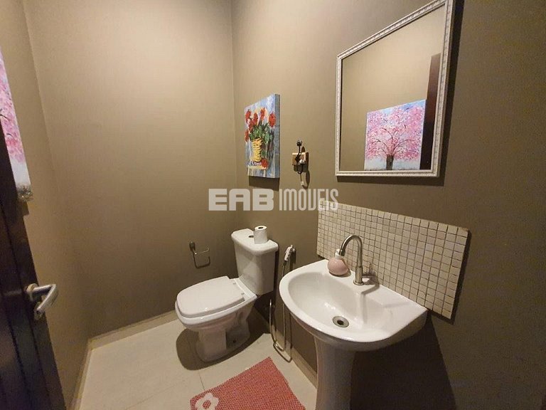 Casa com 4 suítes, a 40m do mar, na praia de Itamambuca, Uba