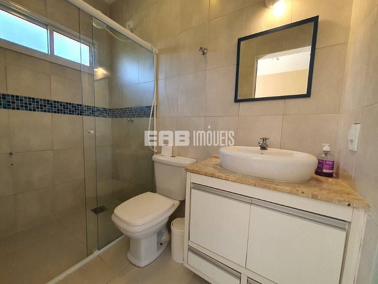 Casa com 4 suítes, a 40m do mar, na praia de Itamambuca, Uba