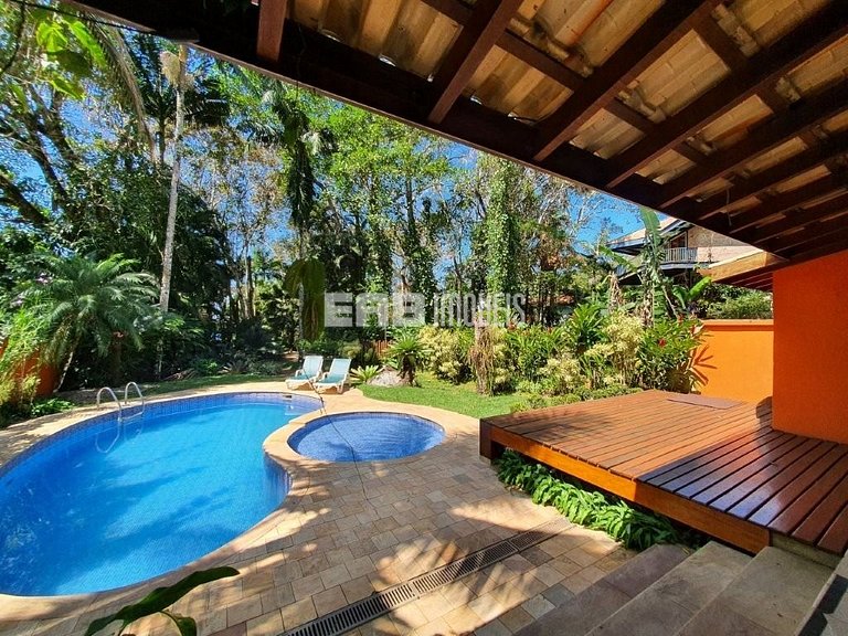 Casa a 20m da praia do Félix, Ubatuba