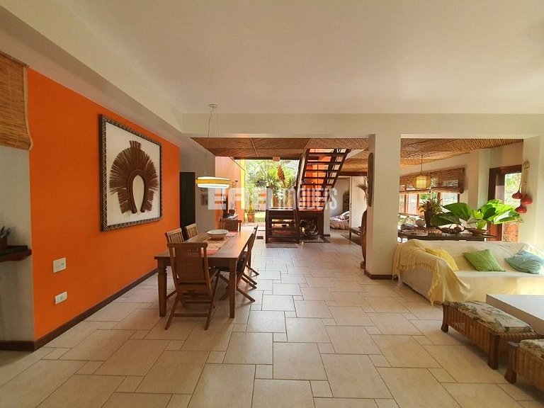 Casa a 20m da praia do Félix, Ubatuba