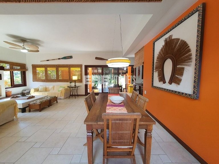 Casa a 20m da praia do Félix, Ubatuba