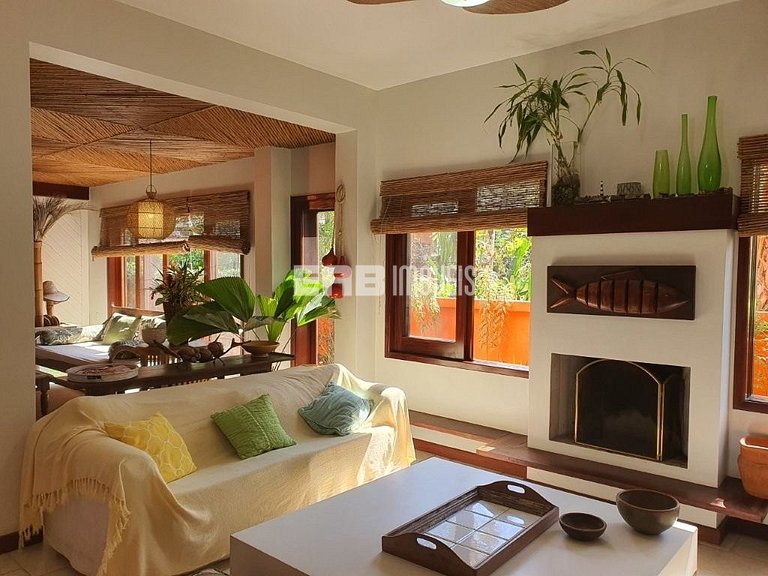 Casa a 20m da praia do Félix, Ubatuba