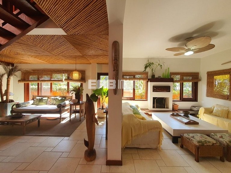 Casa a 20m da praia do Félix, Ubatuba