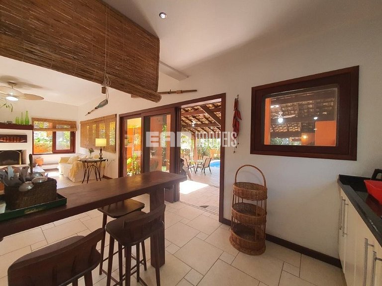 Casa a 20m da praia do Félix, Ubatuba