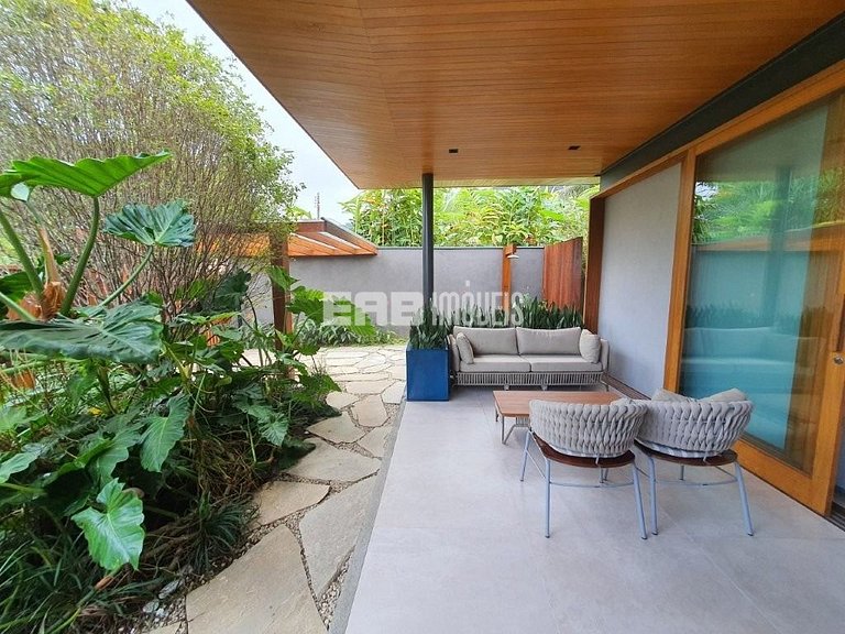 A casa mais luxuosa de Itamambuca