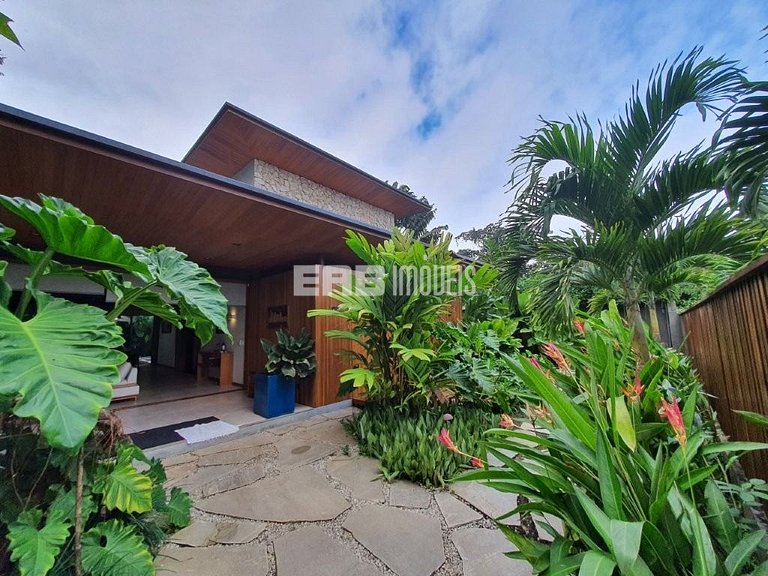 A casa mais luxuosa de Itamambuca