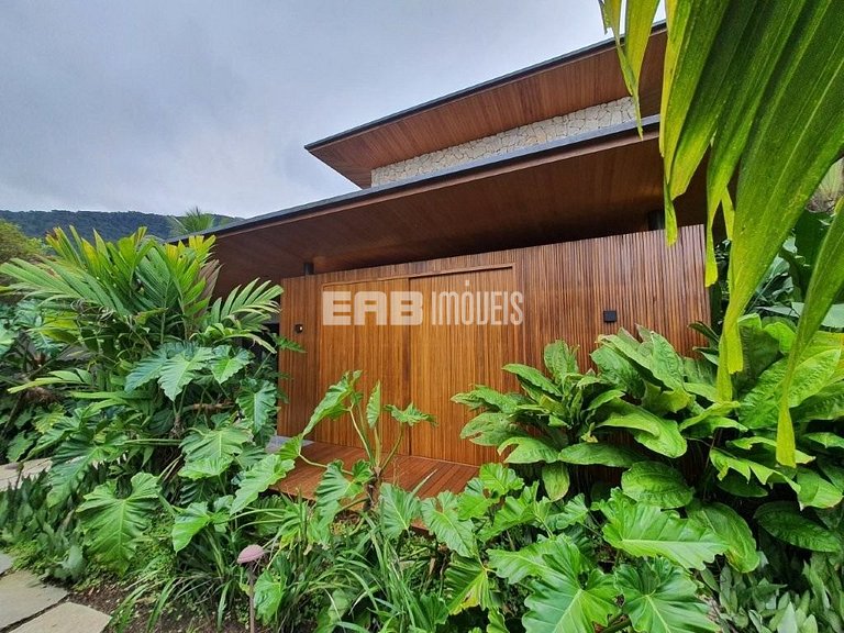 A casa mais luxuosa de Itamambuca