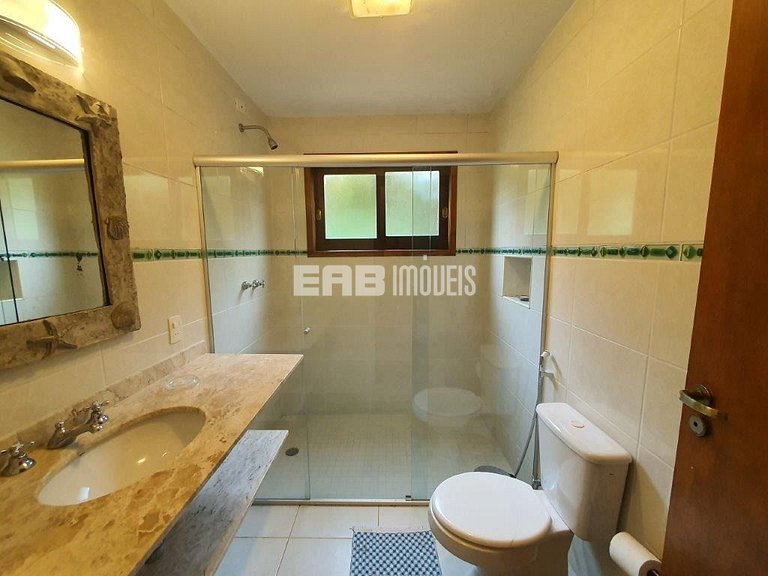 Casa com 3 dormitórios, piscina, churrasqueira e ar em Itama