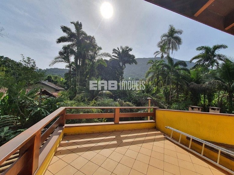 Casa com 3 dormitórios, piscina, churrasqueira e ar em Itama