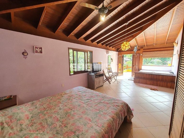 Casa com 3 dormitórios, piscina, churrasqueira e ar em Itama