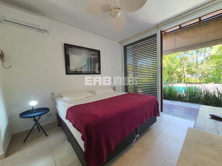 Casa com 4 suítes em Itamambuca, Ubatuba