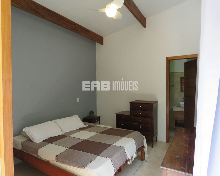 Casa com 3 suítes na Praia de Itamambuca