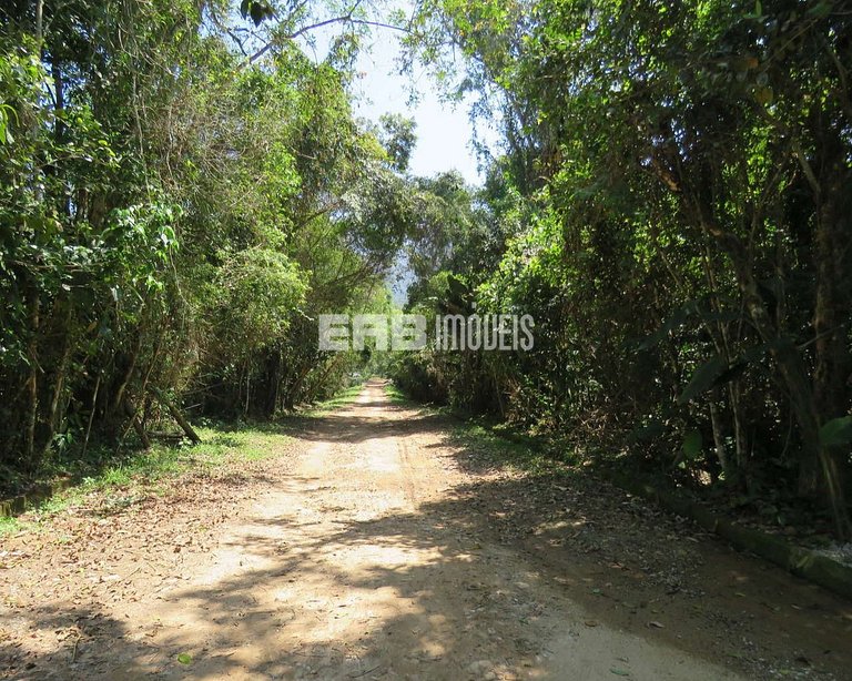 Casa com 3 suítes na Praia de Itamambuca