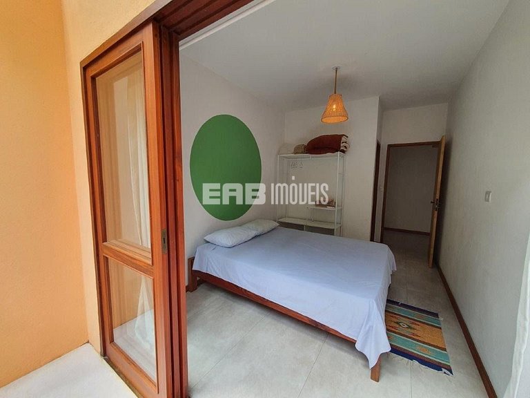 Casa com 4 suítes, ar condicionado, piscina, churrasqueira e