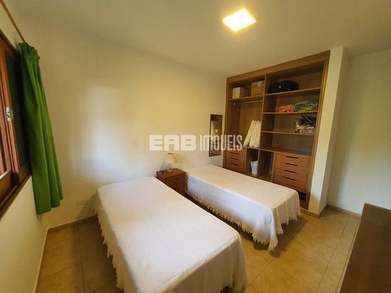 Praia, espaço, churrasco e pizza garantidos