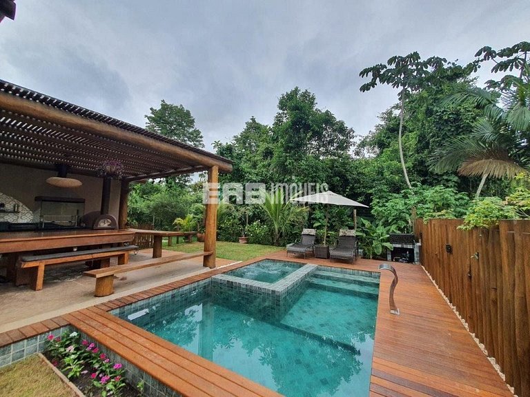 Casa com 4 suítes para temporada em Itamambuca