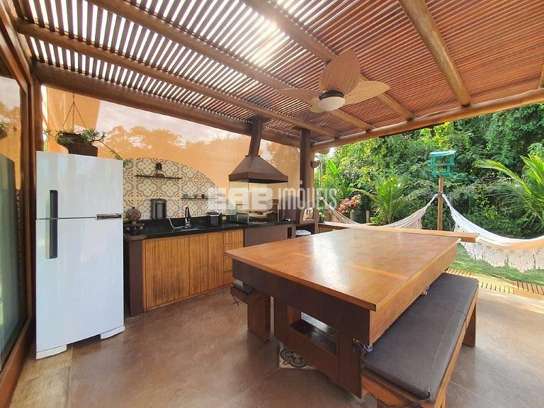 Casa com 4 suítes para temporada em Itamambuca