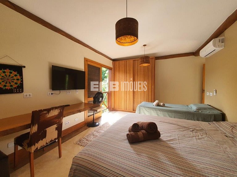 Casa com 4 suítes para temporada em Itamambuca