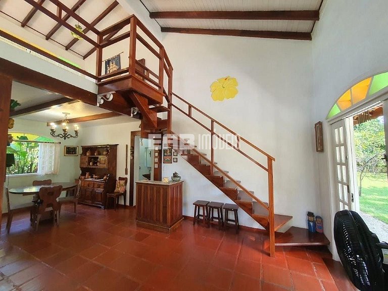 Casa com churrasqueira e forno de pizza em Itamambuca, Ubatu