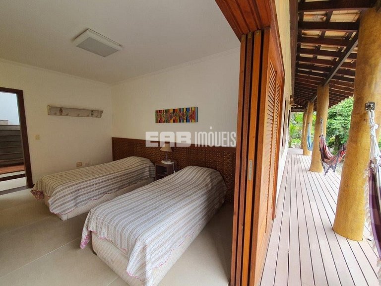 Conforto e sofisticação em Itamambuca