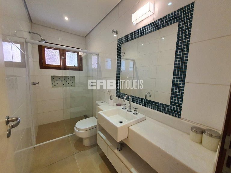 Conforto e sofisticação em Itamambuca