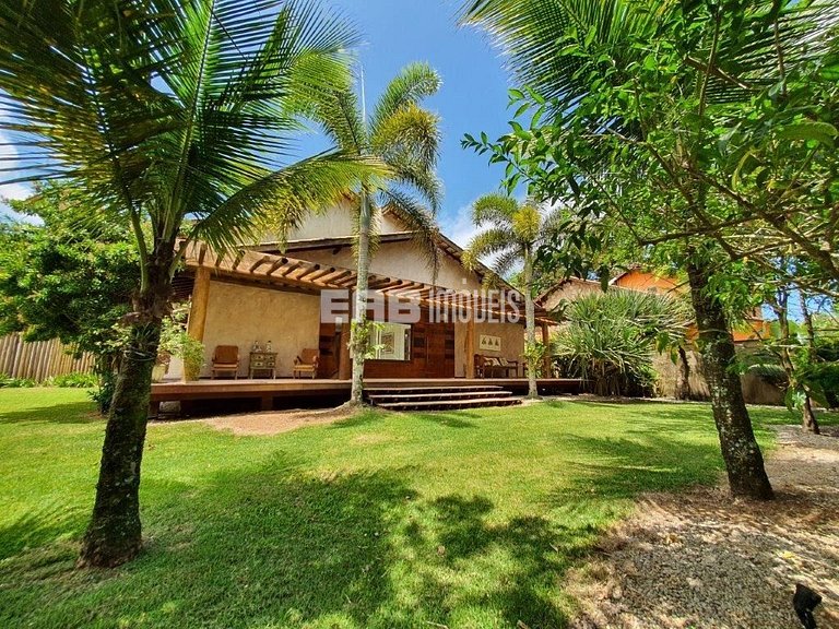 Conforto e sofisticação em Itamambuca