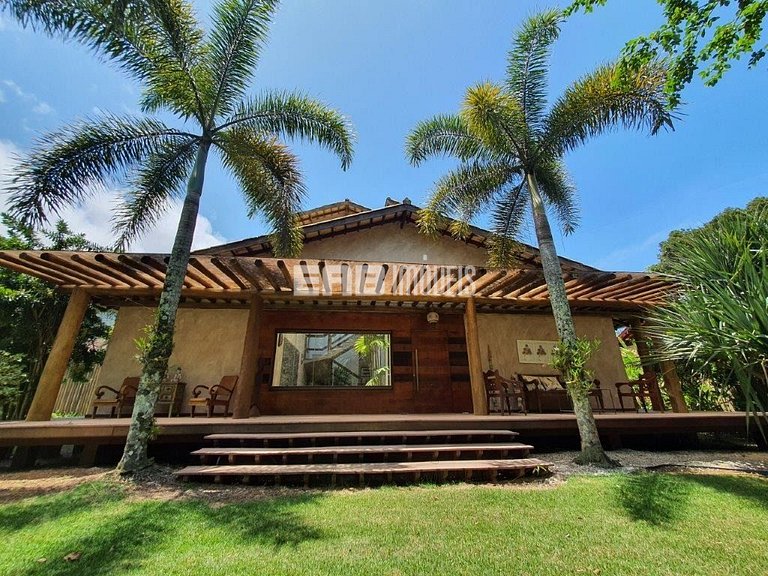 Conforto e sofisticação em Itamambuca