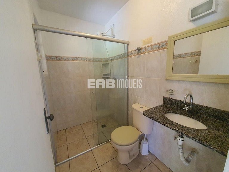 Casa com churrasqueira e forno de pizza em Itamambuca, Ubatu