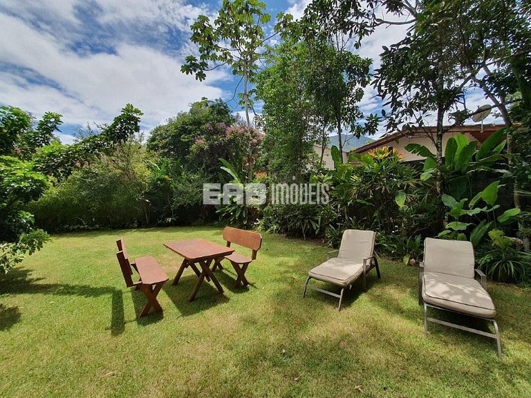 Casa charmosa e acolhedora, a somente 30m da praia de Itamam