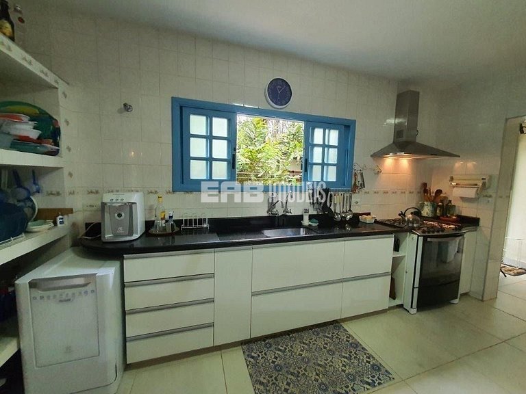 Charmosa casa de tijolinho para locação de temporada