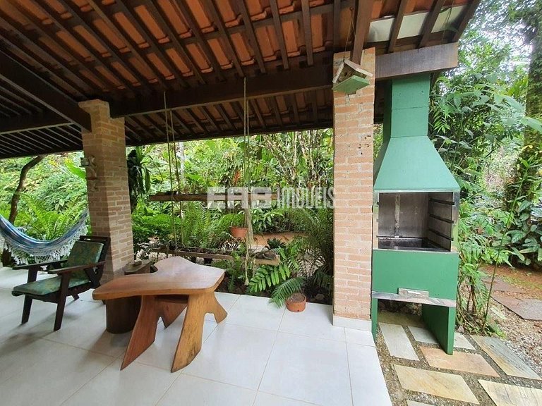 Charmosa casa de tijolinho para locação de temporada