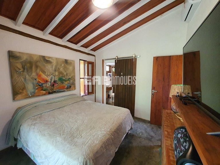 Casa charmosa e acolhedora, a somente 30m da praia de Itamam