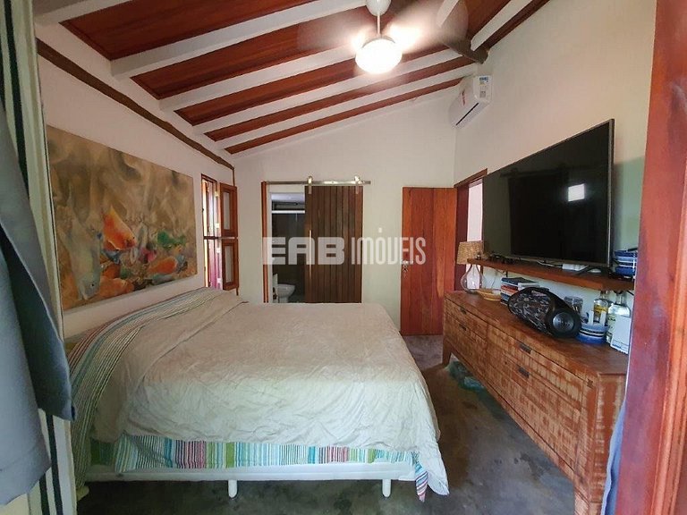 Casa charmosa e acolhedora, a somente 30m da praia de Itamam