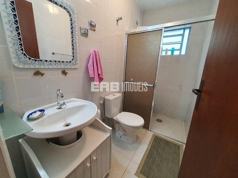 Charmosa casa de tijolinho para locação de temporada