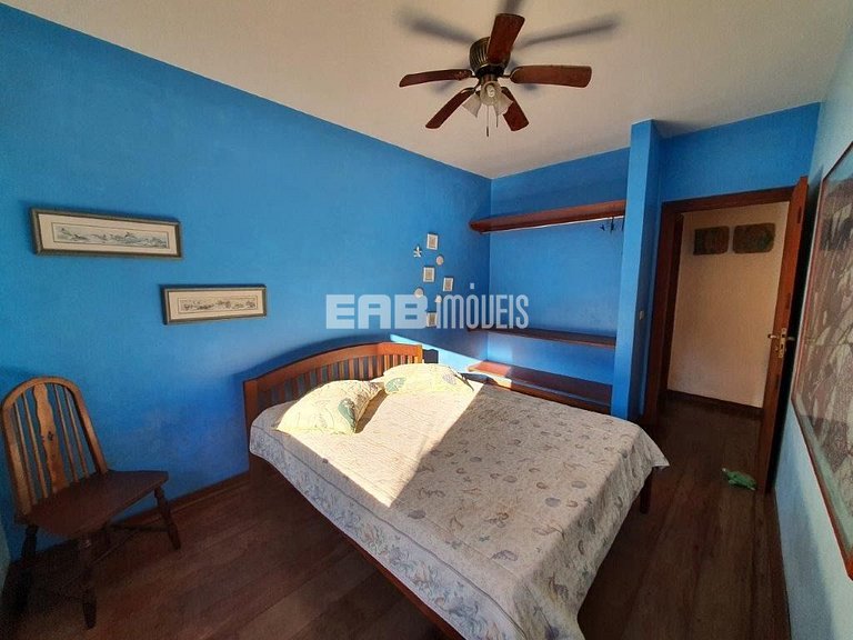 Casa com piscina para locação por temporada na praia de Itam