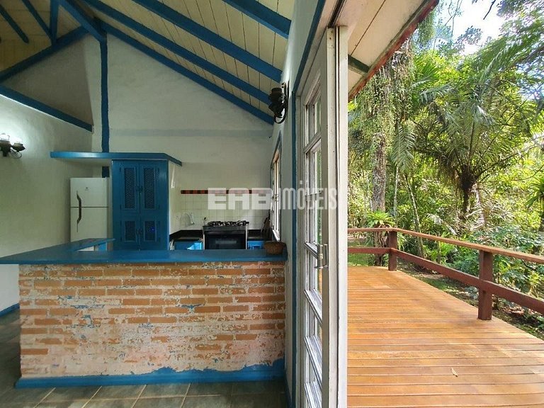 Casa com acesso exclusivo para a Praia do Félix