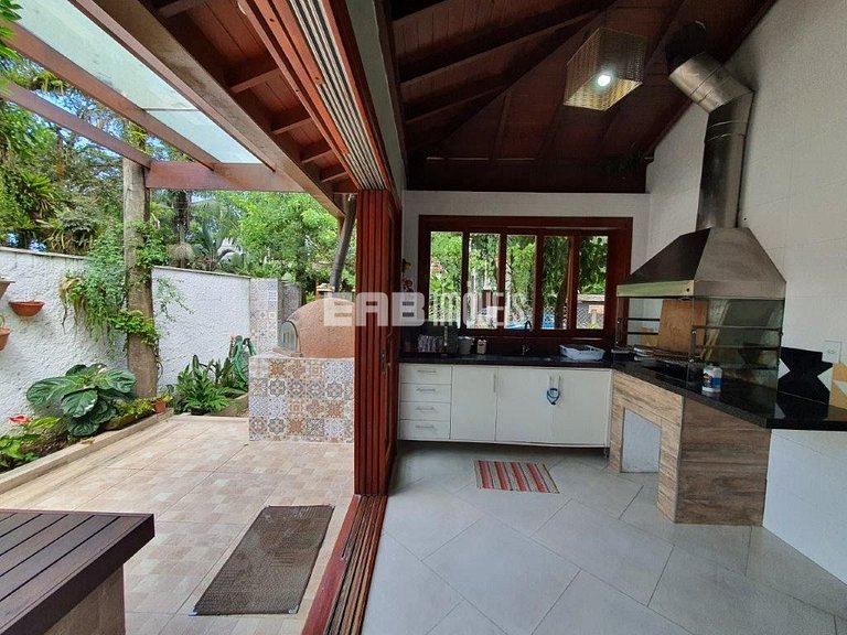 Casa para locação de temporada em Itamambuca, Ubatuba