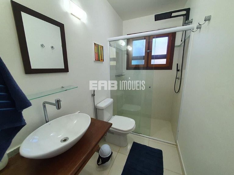 Casa com 5 suítes para locação de temporada em Itamambuca