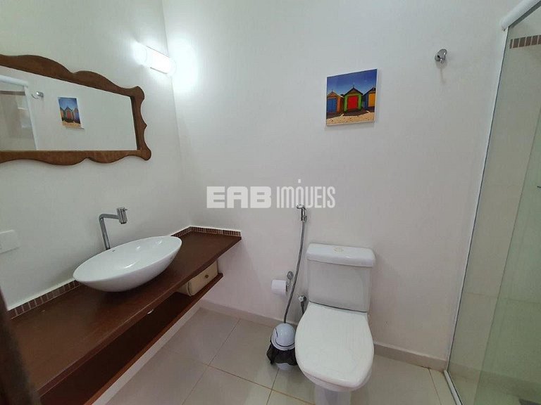 Casa com 5 suítes para locação de temporada em Itamambuca